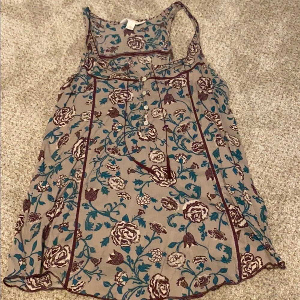 Flowy floral shirt